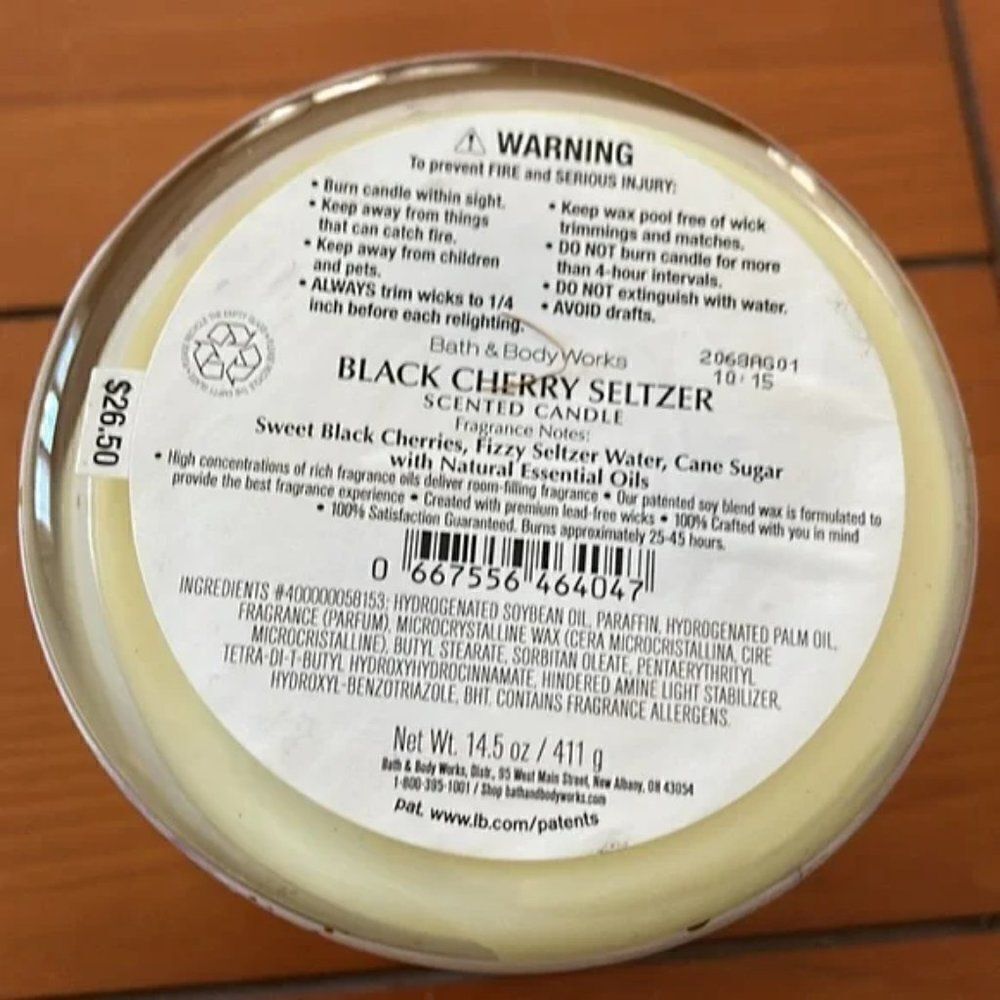 🆕 Bath & Body Work Black Cherry Seltzer 3 Wick Candle ⭐️ - Picture 4 of 4
